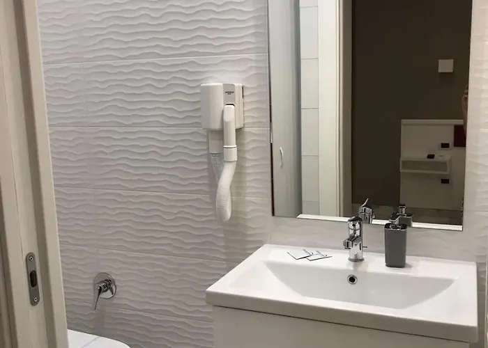 Ann Bed & Breakfast 3*